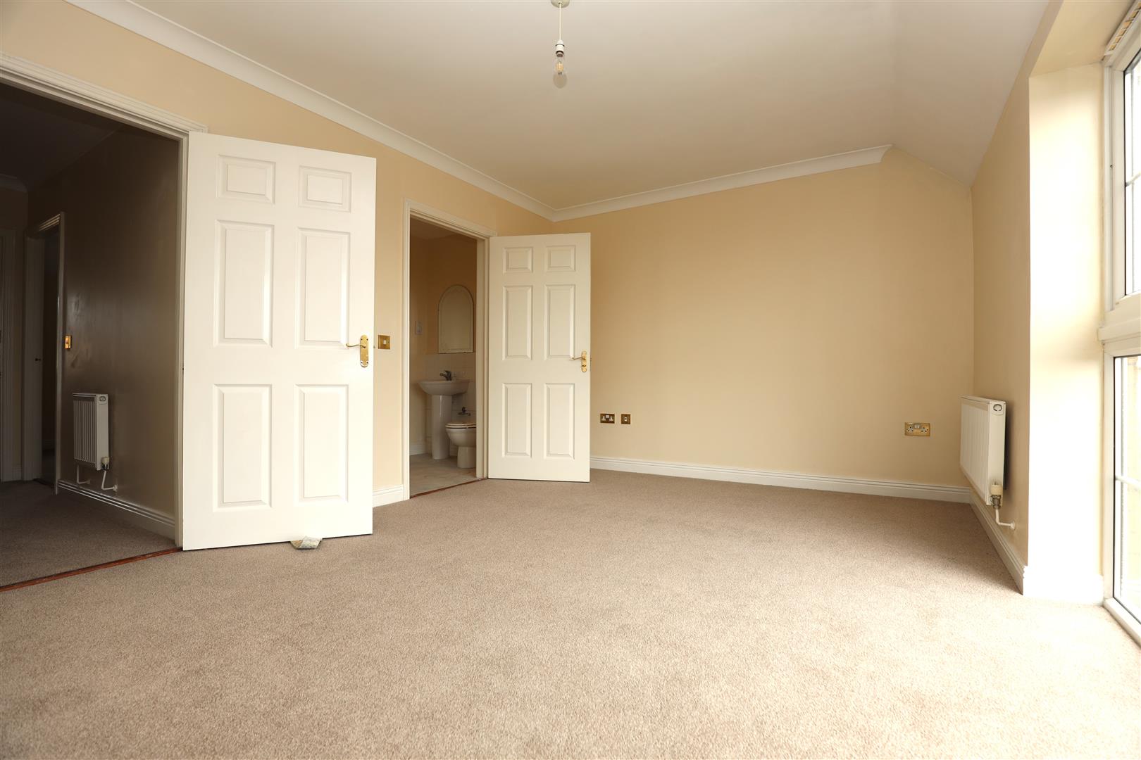 Llwyn Y Gog, Rhoose Point, Rhoose, Vale of Glamorgan, CF62 3LS